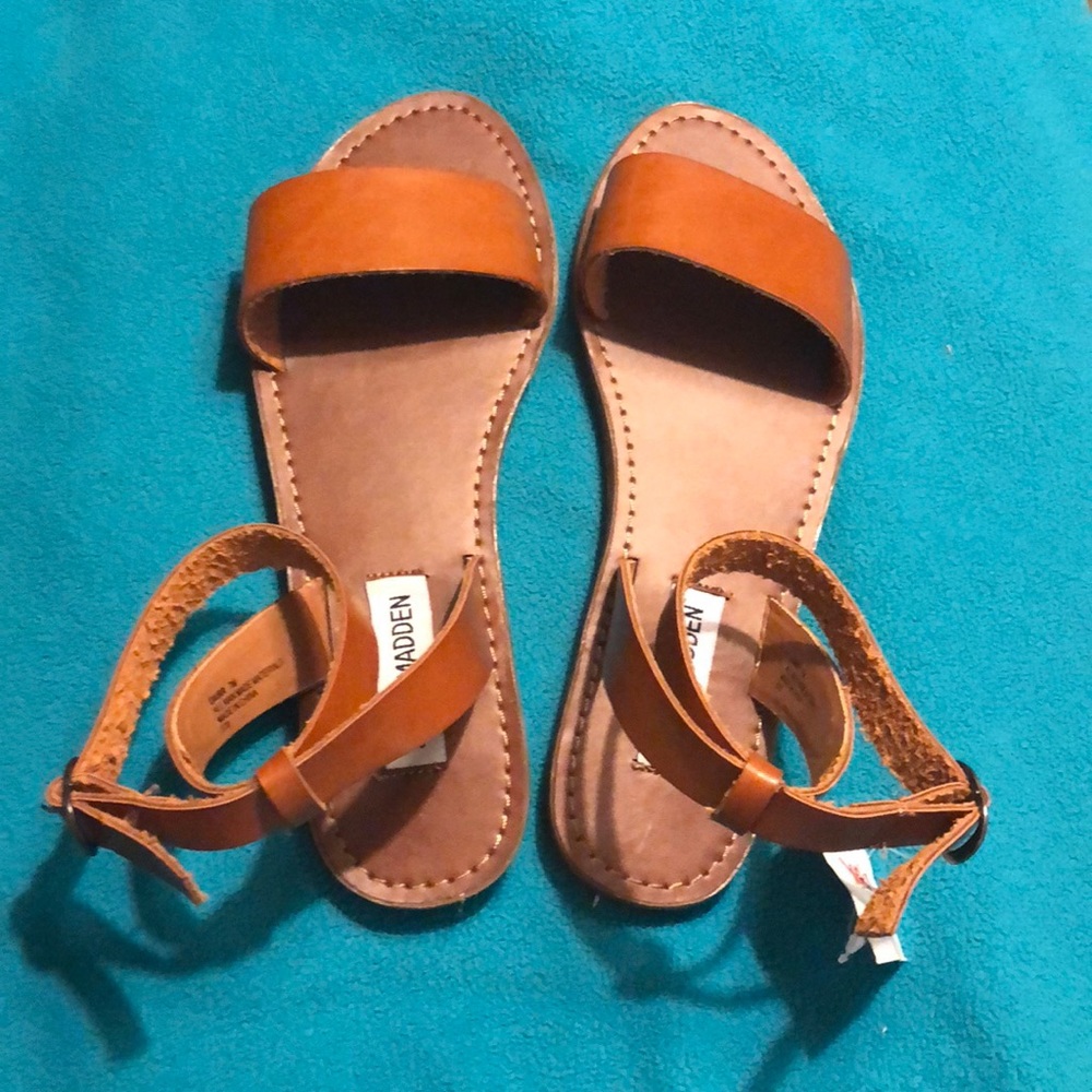 New with tags, Steve Madden sandals
